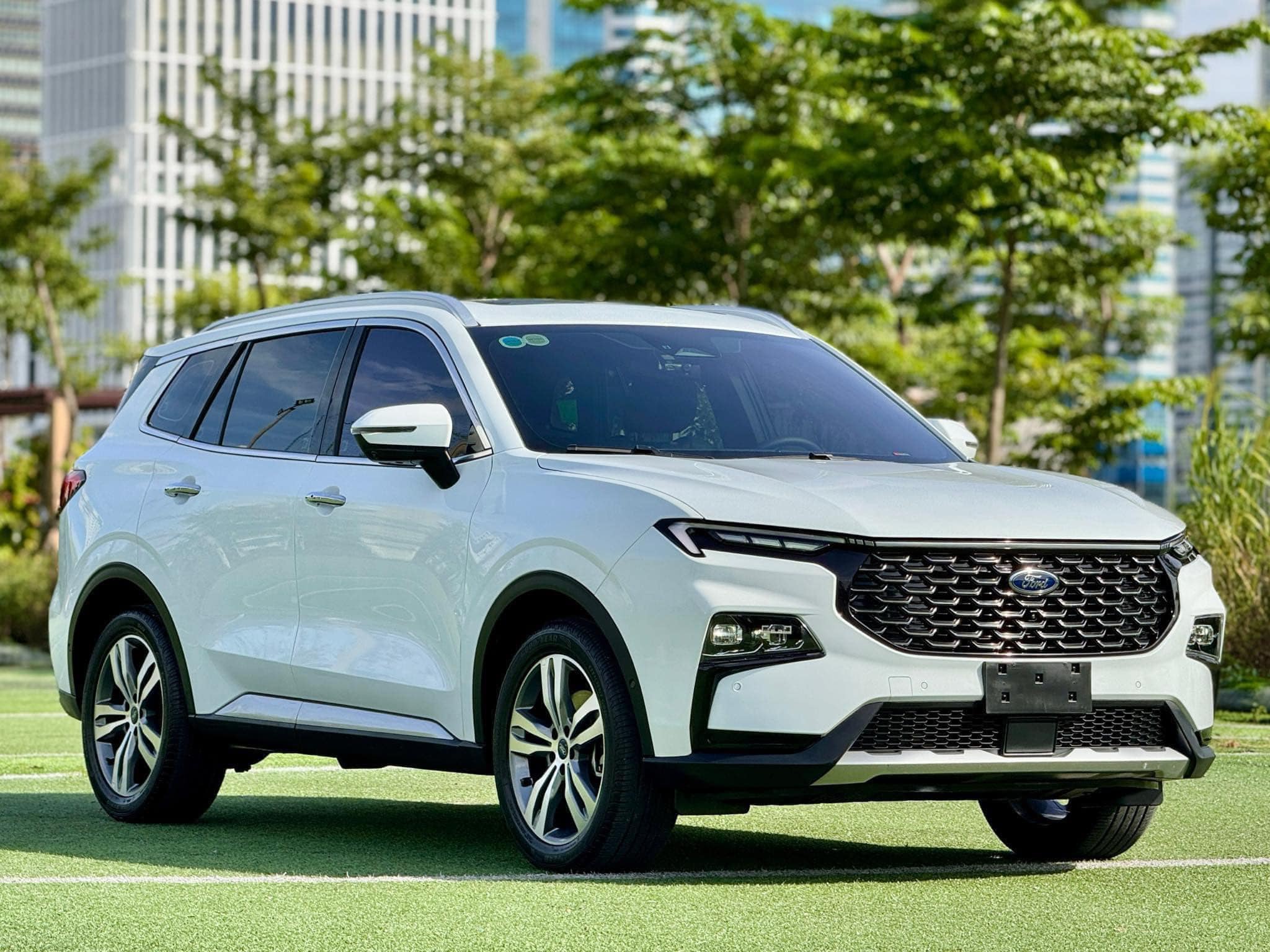 ford territory huế